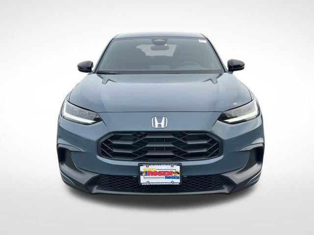 Photo of 2026 Nordic Forest Pearl Honda HR-V