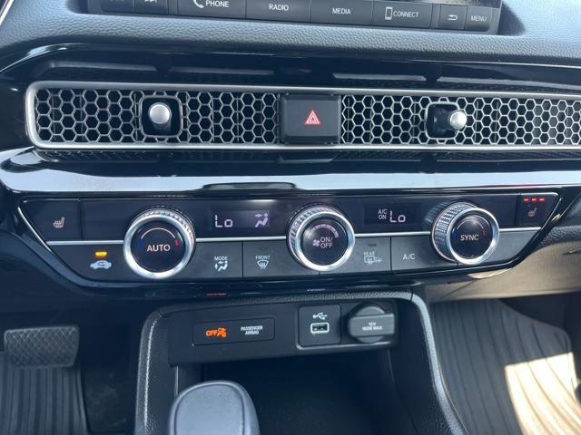 Photo of 2024 Crystal Black Pearl Honda Civic