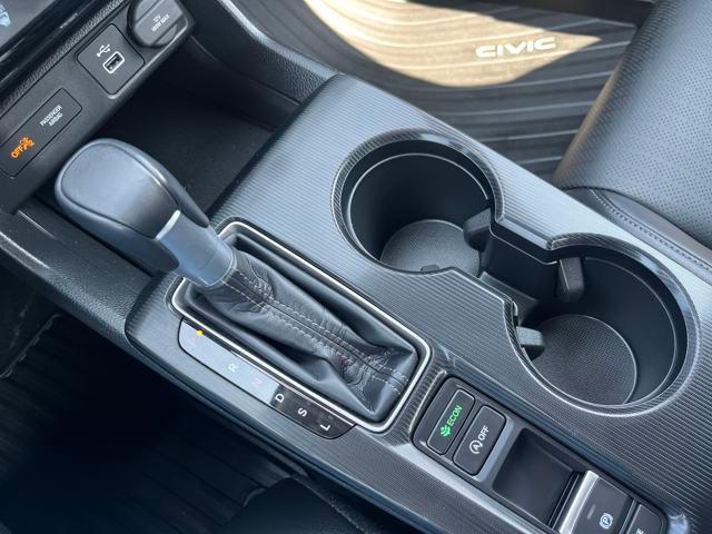 Photo of 2024 Crystal Black Pearl Honda Civic