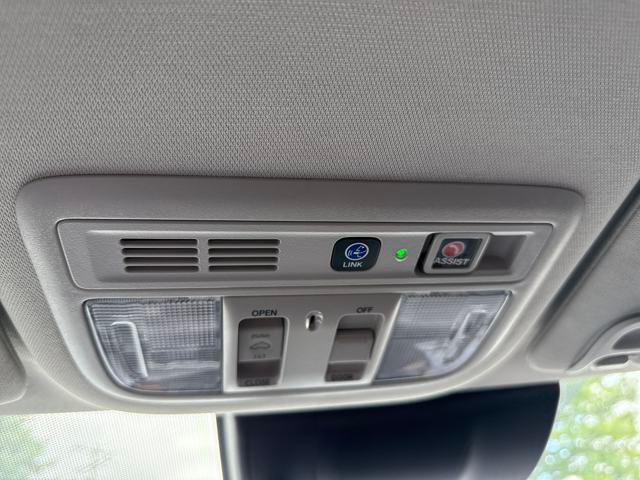 Photo of 2022 Crystal Black Pearl Honda Insight