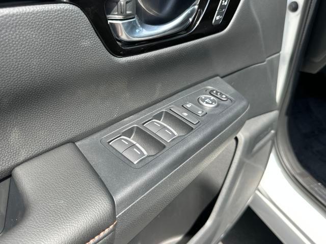 Photo of 2026 Platinum White Pearl Honda CR-V Hybrid