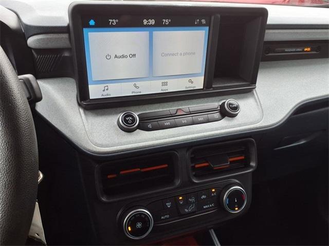 Photo of 2022 Oxford White Ford Maverick