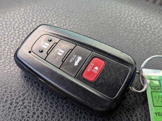 Photo of 2022 Silver Toyota Camry