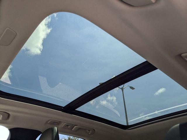 Photo of 2025 Crystal White Metallic Volvo XC60