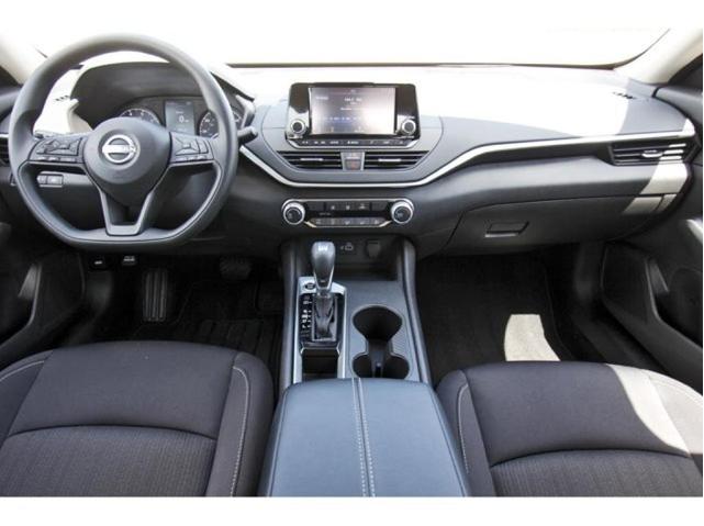 Photo of 2024 Black Nissan Altima