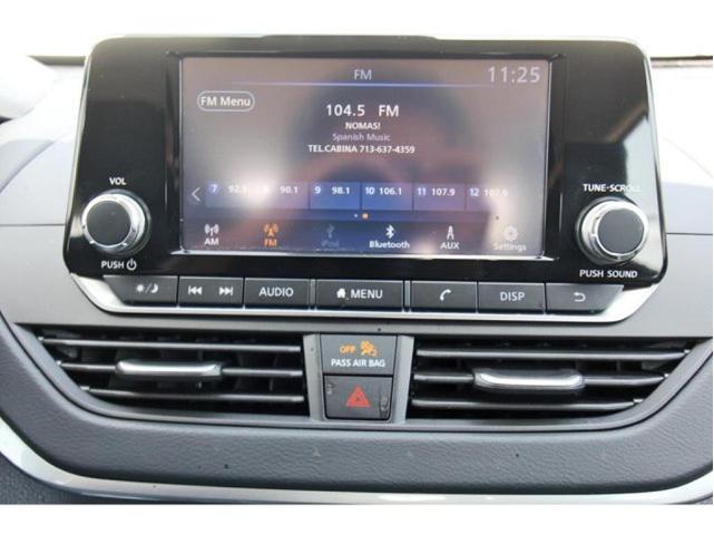Photo of 2024 Black Nissan Altima