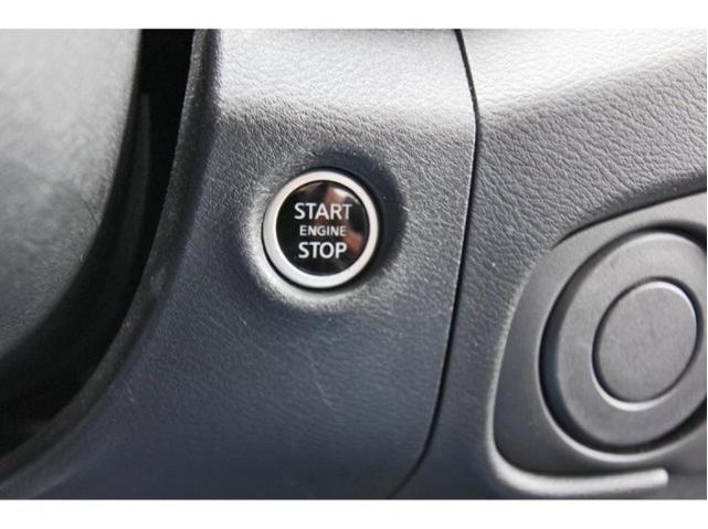 Photo of 2024 Glacier White Nissan Frontier