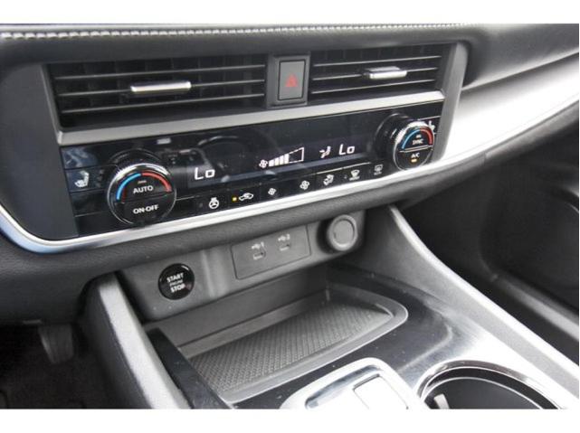 Photo of 2025 Everest White P Nissan Rogue