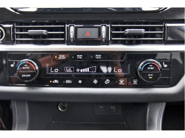 Photo of 2024 Black Nissan Pathfinder