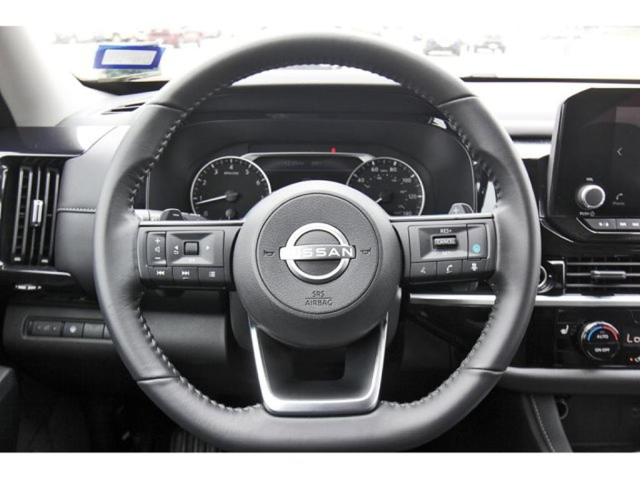 Photo of 2024 Black Nissan Pathfinder