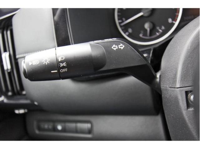 Photo of 2024 Black Nissan Pathfinder