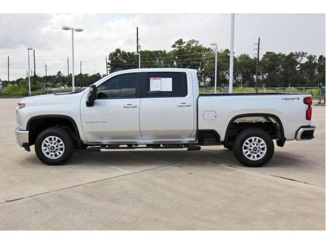 Photo of 2023 Silver Ice Metallic Chevrolet Silverado 2500