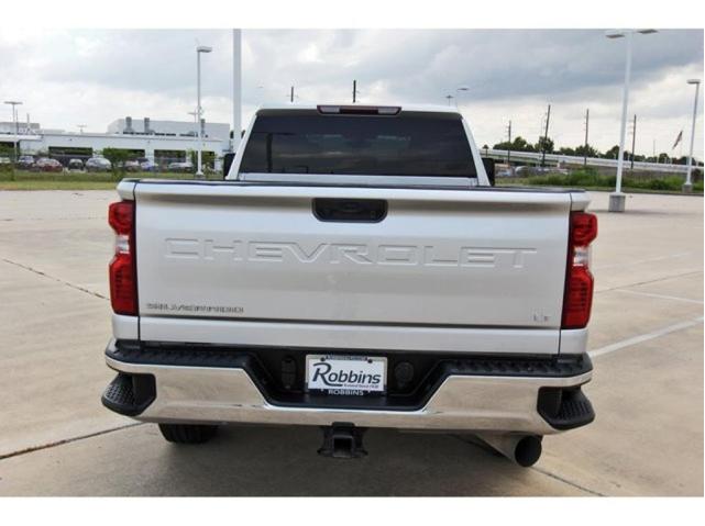 Photo of 2023 Silver Ice Metallic Chevrolet Silverado 2500