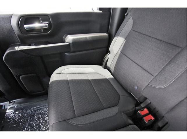 Photo of 2023 Silver Ice Metallic Chevrolet Silverado 2500