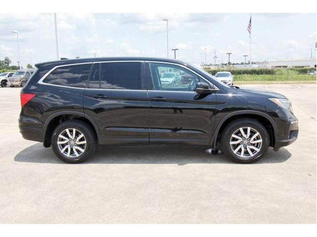 Photo of 2021 Lunar Silver Metallic Honda Pilot