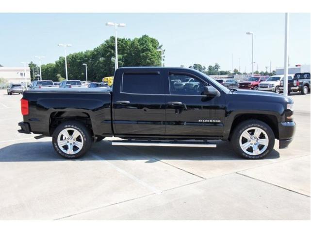 Photo of 2018 Black Chevrolet Silverado 1500