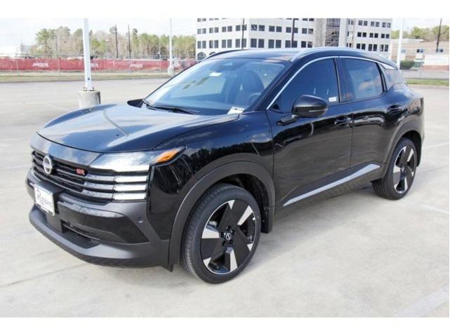 Photo of 2025 Super Black Nissan Kicks