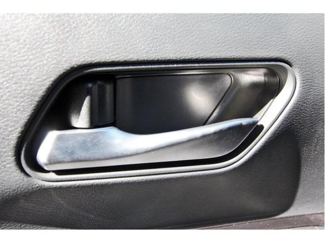 Photo of 2025 Super Black Nissan Kicks