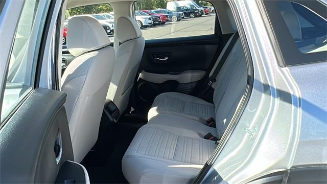 Photo of 2025 Lunar Silver Metallic Honda HR-V
