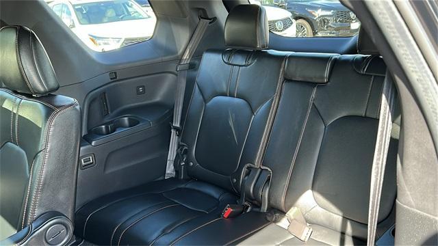 Photo of 2025 Crystal Black Pearl Honda Pilot