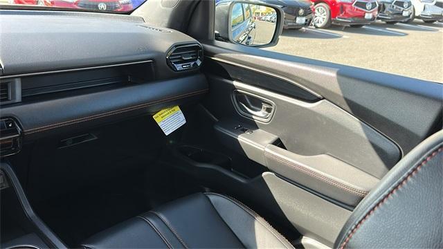 Photo of 2025 Crystal Black Pearl Honda Pilot
