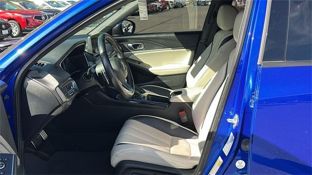 Photo of 2023 Apex Blue Pearl Acura Integra