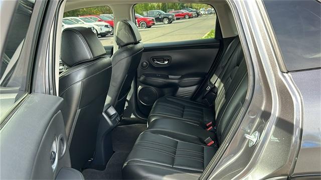 Photo of 2025 Modern Steel Metallic Honda HR-V