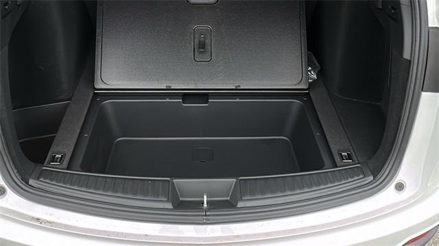 Photo of 2025 Platinum White Pearl Acura RDX