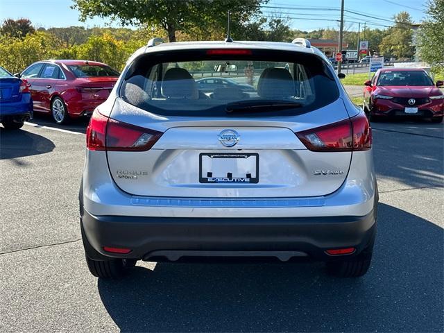 Photo of 2018 Brilliant Silver Nissan Rogue Sport