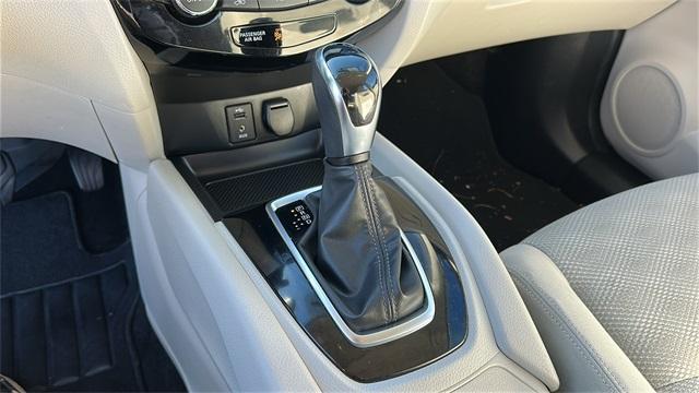 Photo of 2018 Brilliant Silver Nissan Rogue Sport