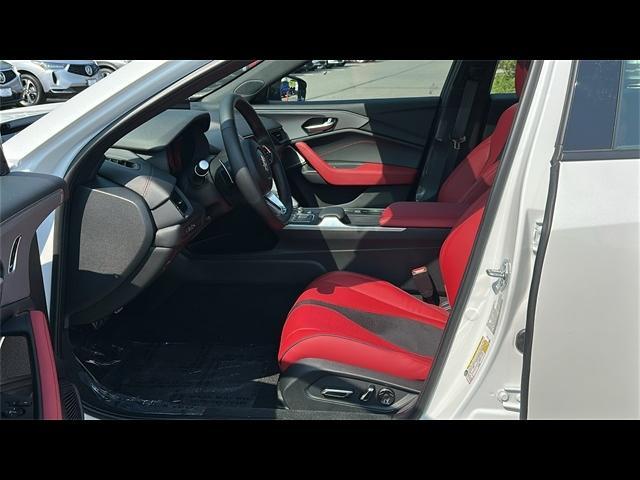 Photo of 2025 Platinum White Pearl Acura TLX