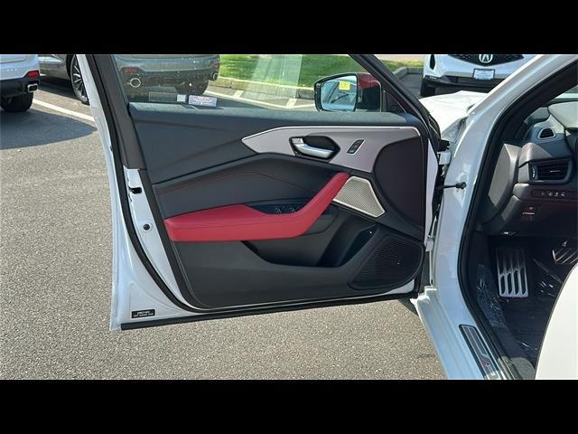 Photo of 2025 Platinum White Pearl Acura TLX