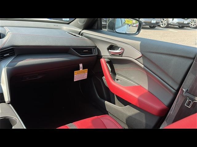 Photo of 2025 Platinum White Pearl Acura TLX