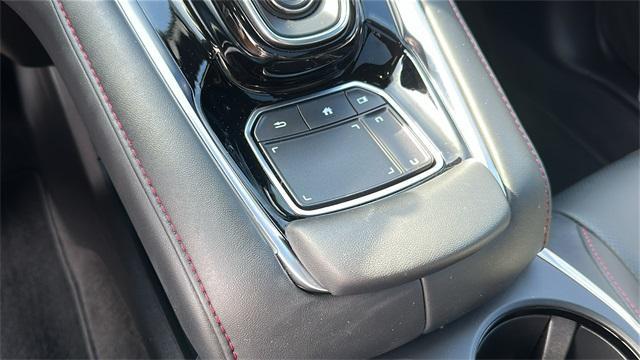 Photo of 2025 Performance Red Pearl Acura RDX