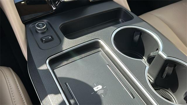 Photo of 2025 Performance Red Pearl Acura MDX