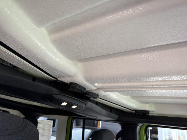 Photo of 2025 Mojito Clearcoat Jeep Wrangler