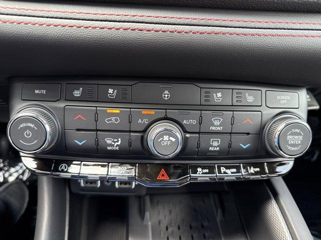 Photo of 2025 DB Black Clearcoat Dodge Durango