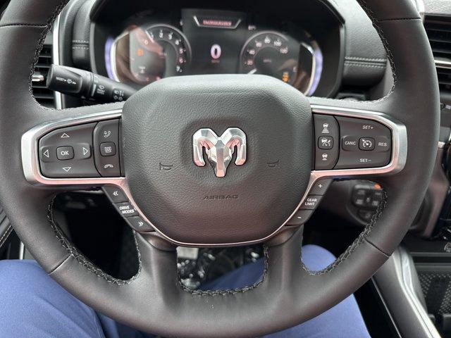 Photo of 2026 Diamond Black Crystal Pearlcoat RAM 1500