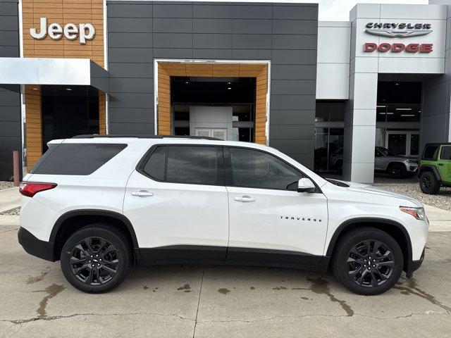 Photo of 2021 Iridescent Pearl Tricoat Chevrolet Traverse