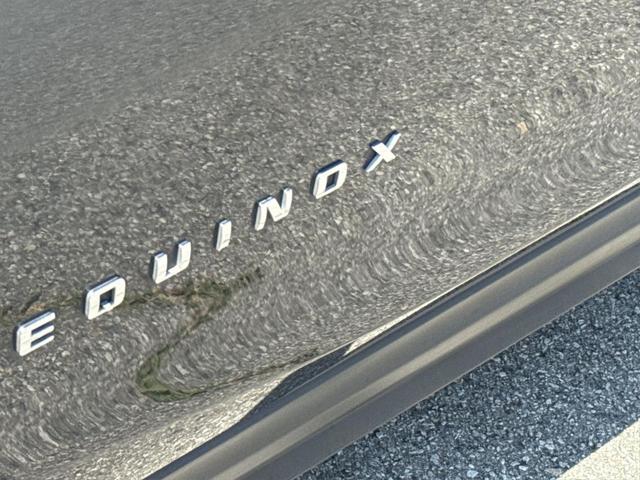 Photo of 2022 Iron Gray Metallic Chevrolet Equinox