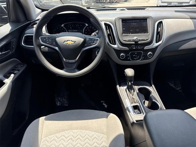 Photo of 2022 Iron Gray Metallic Chevrolet Equinox