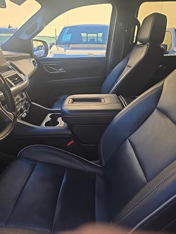 Photo of 2023 Summit White Chevrolet Suburban