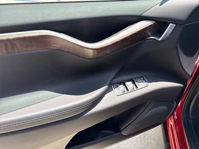 Photo of 2019 Red Multi-Coat Tesla Model X