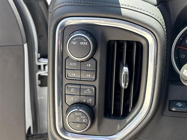 Photo of 2022 Summit White Chevrolet Silverado 3500