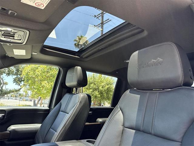 Photo of 2022 Summit White Chevrolet Silverado 3500