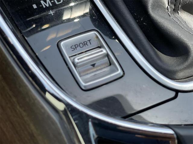 Photo of 2021 Snowflake White Pearl Mica Mazda CX-9