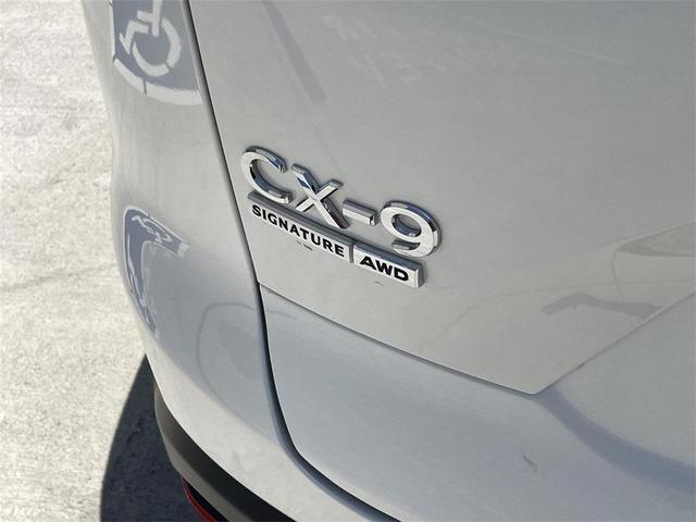 Photo of 2021 Snowflake White Pearl Mica Mazda CX-9
