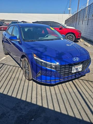 Photo of 2022 Intense Blue Hyundai ELANTRA HEV
