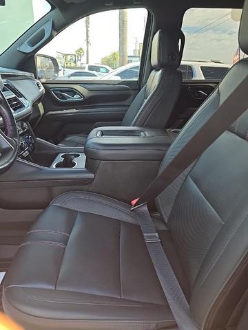 Photo of 2022 Midnight Blue Metallic Chevrolet Suburban