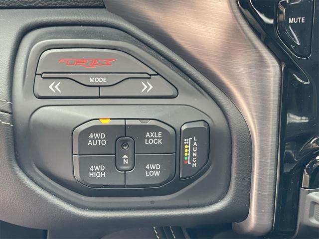 Photo of 2021 Diamond Black Crystal Pearlcoat RAM 1500